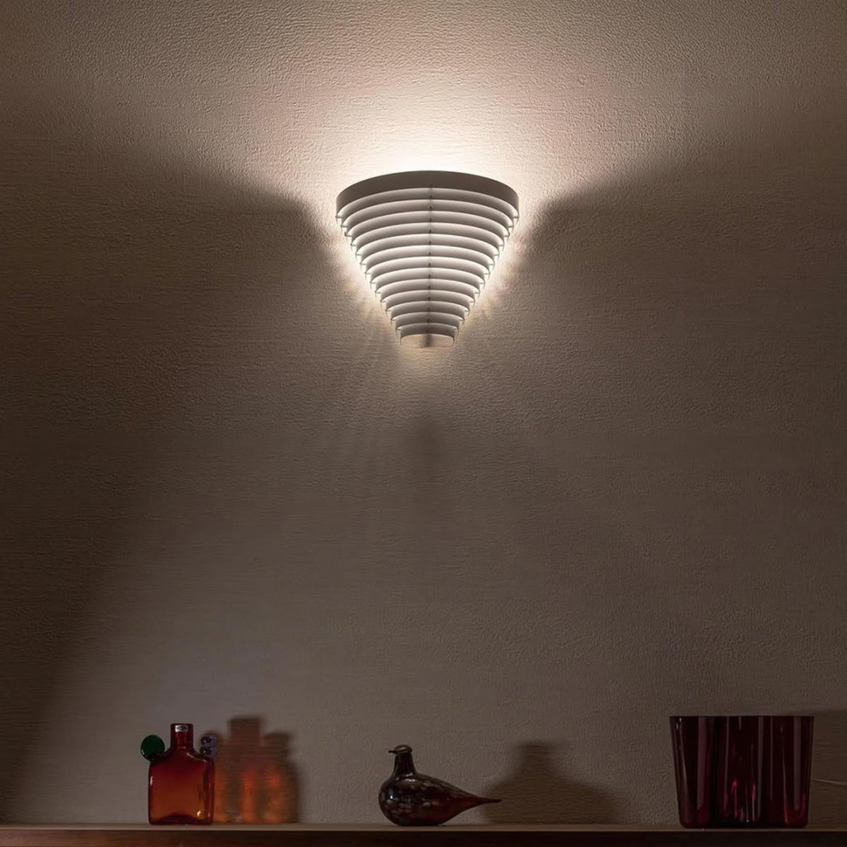 Renalaine Wall Light