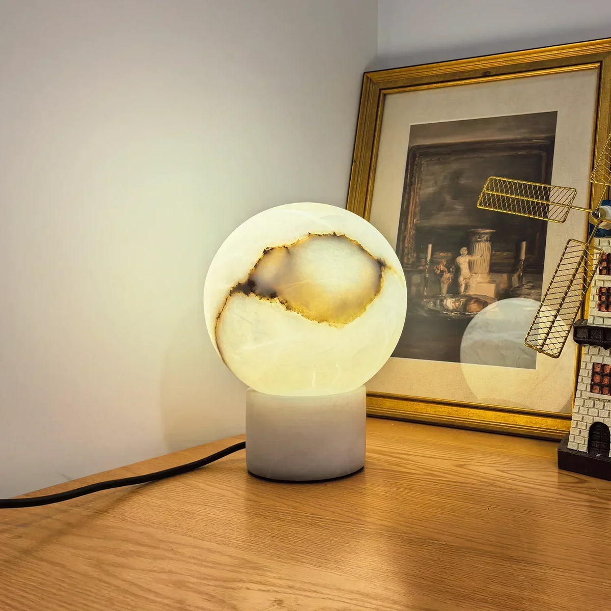 Ball Alabaster Table Lamp