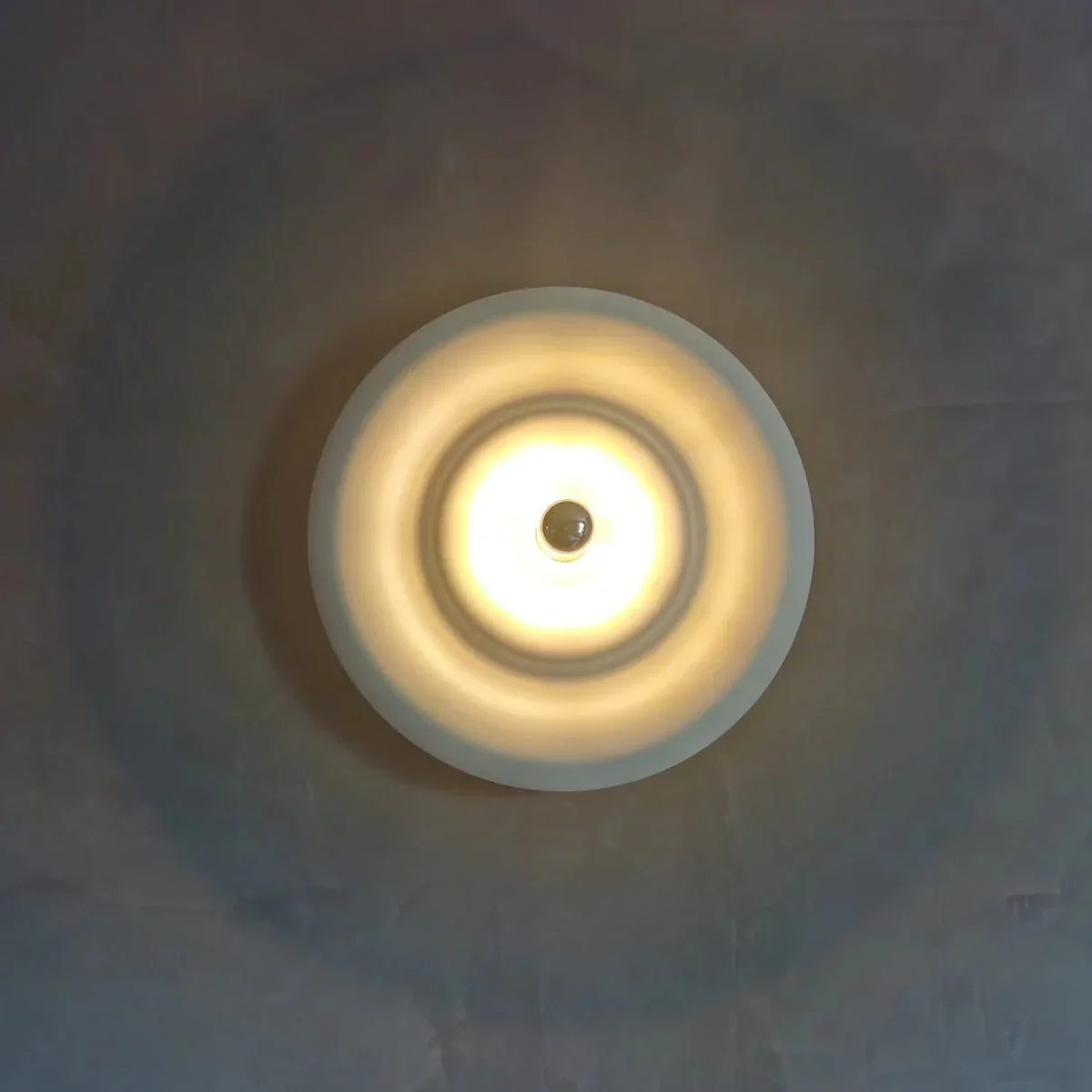 Alma Wall Lamp
