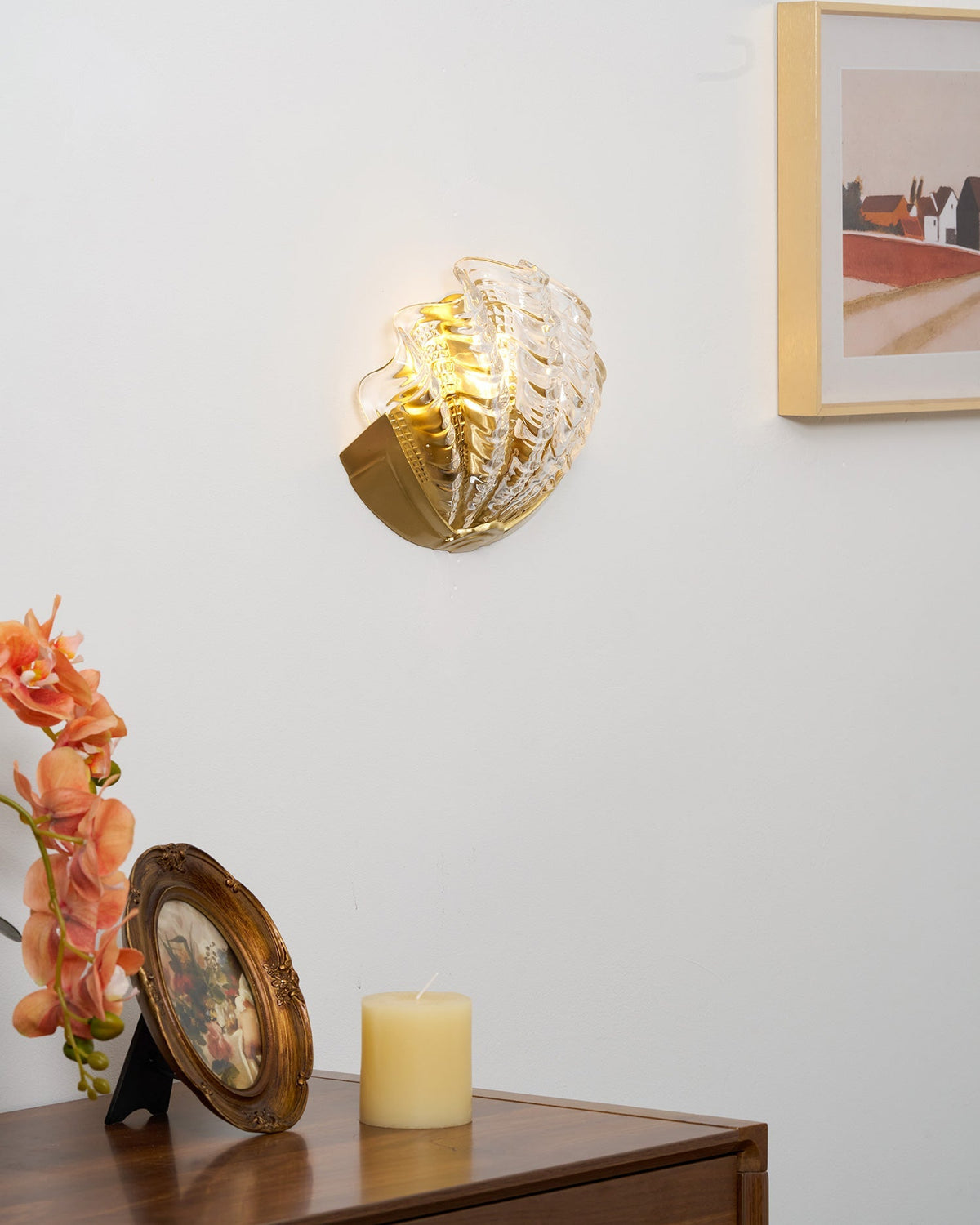 Art Deco Scallop Wall Sconce