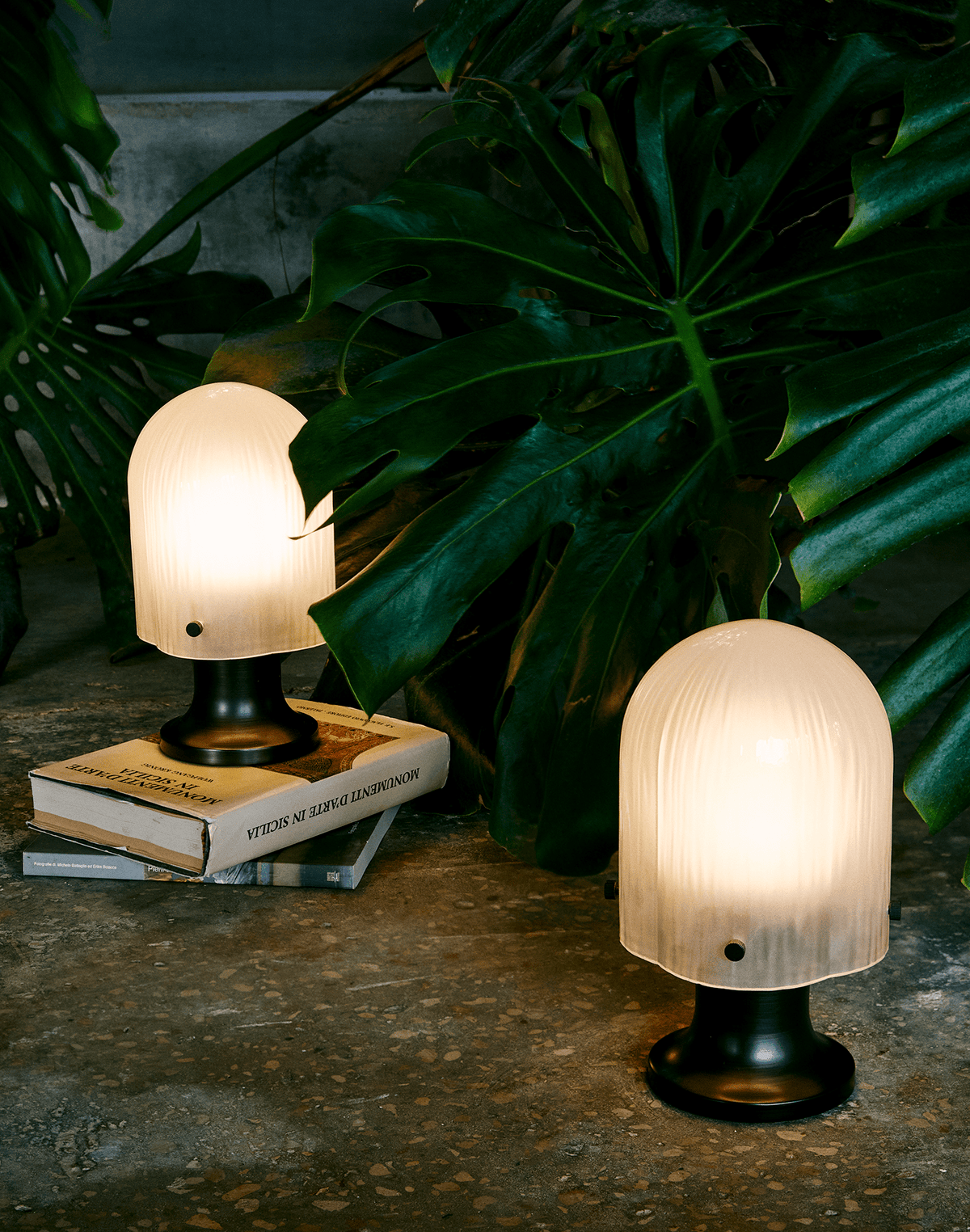 Aura Fluted Table Lamp