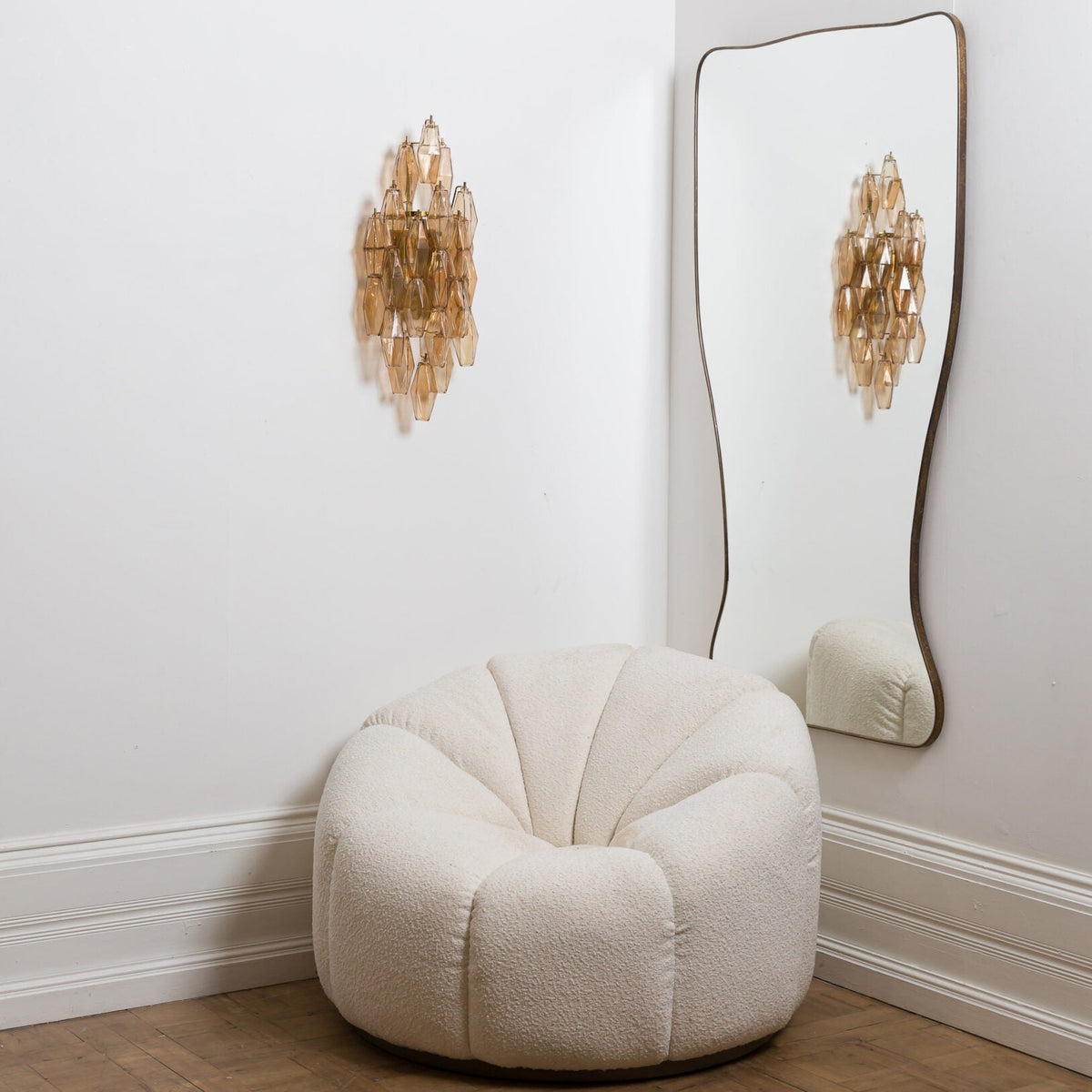 Zyrelis Polyhedral Glass Sconce