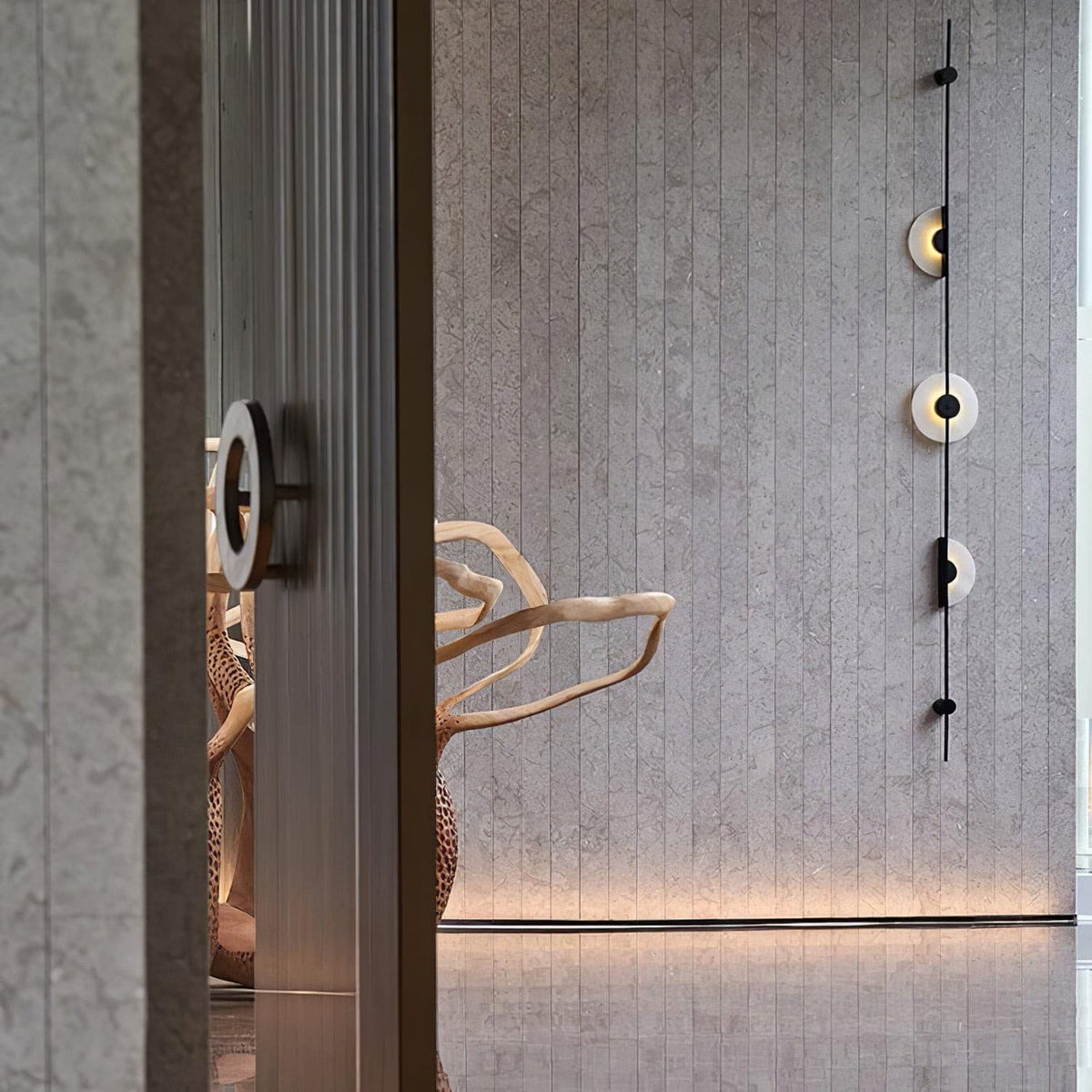 Slender Wall Lamp Alabaster Modern Minimalist
