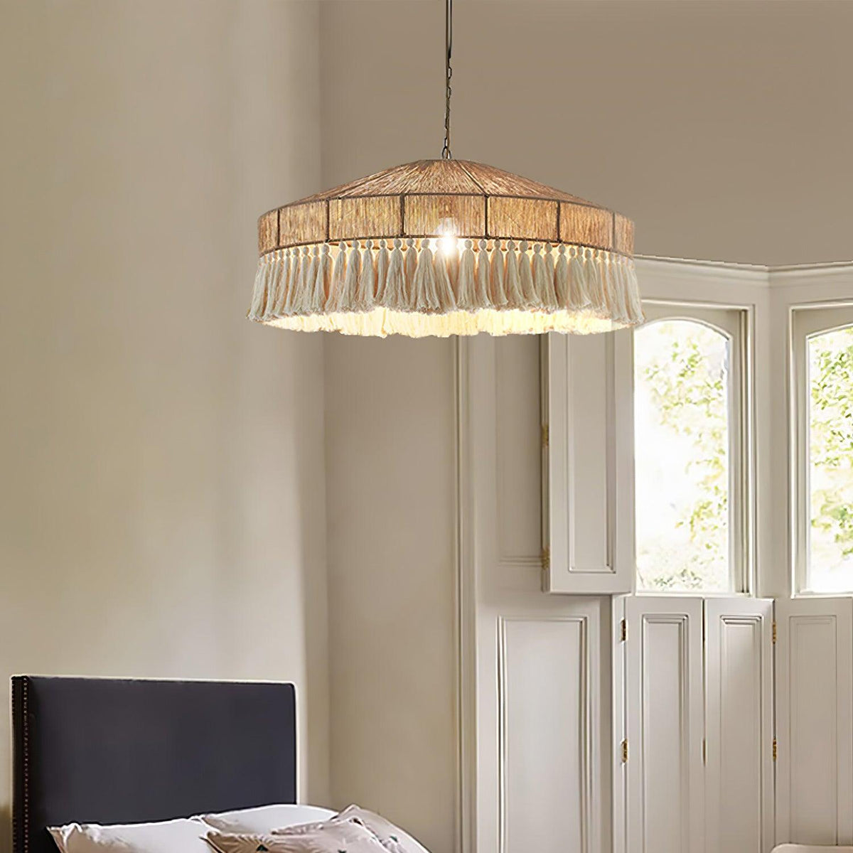 Duvia Chandelier