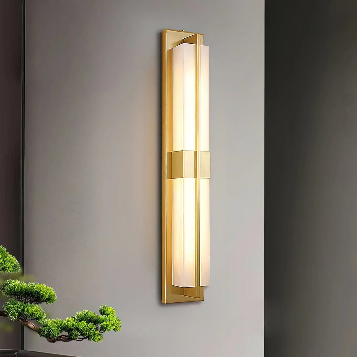 Geo Columnar Linear Alabaster Wall Sconce
