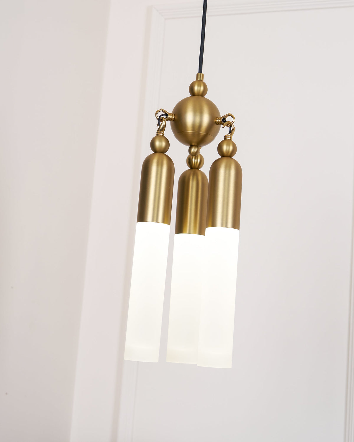 Tilt Pendant Lamp