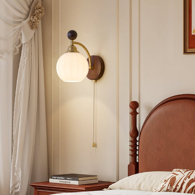 Clarendon Wall Lamp