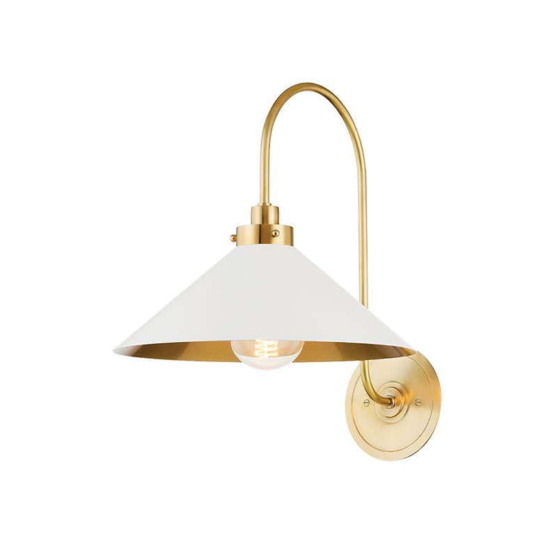 Drape Brass Wall Lamp