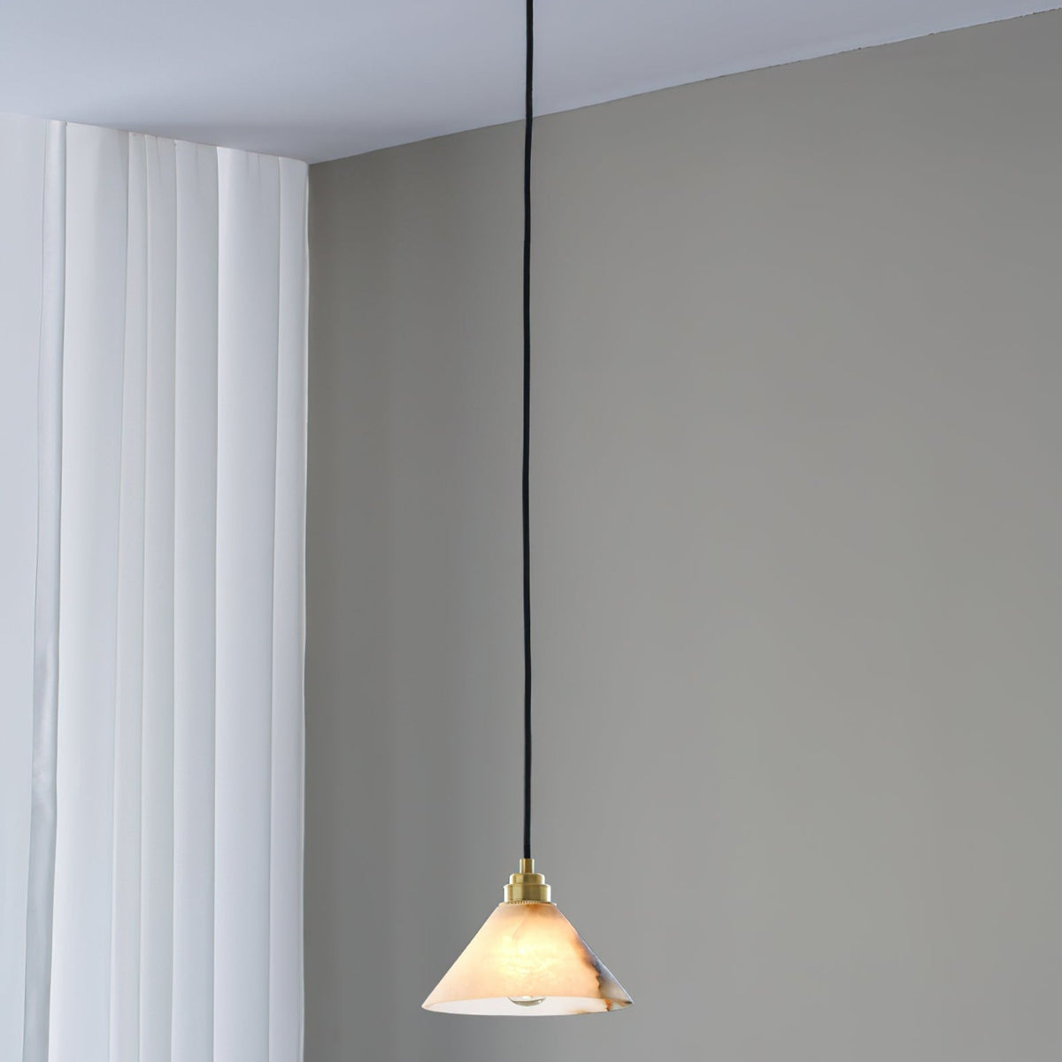 Xen Brass Alabaster Pendant Lamp