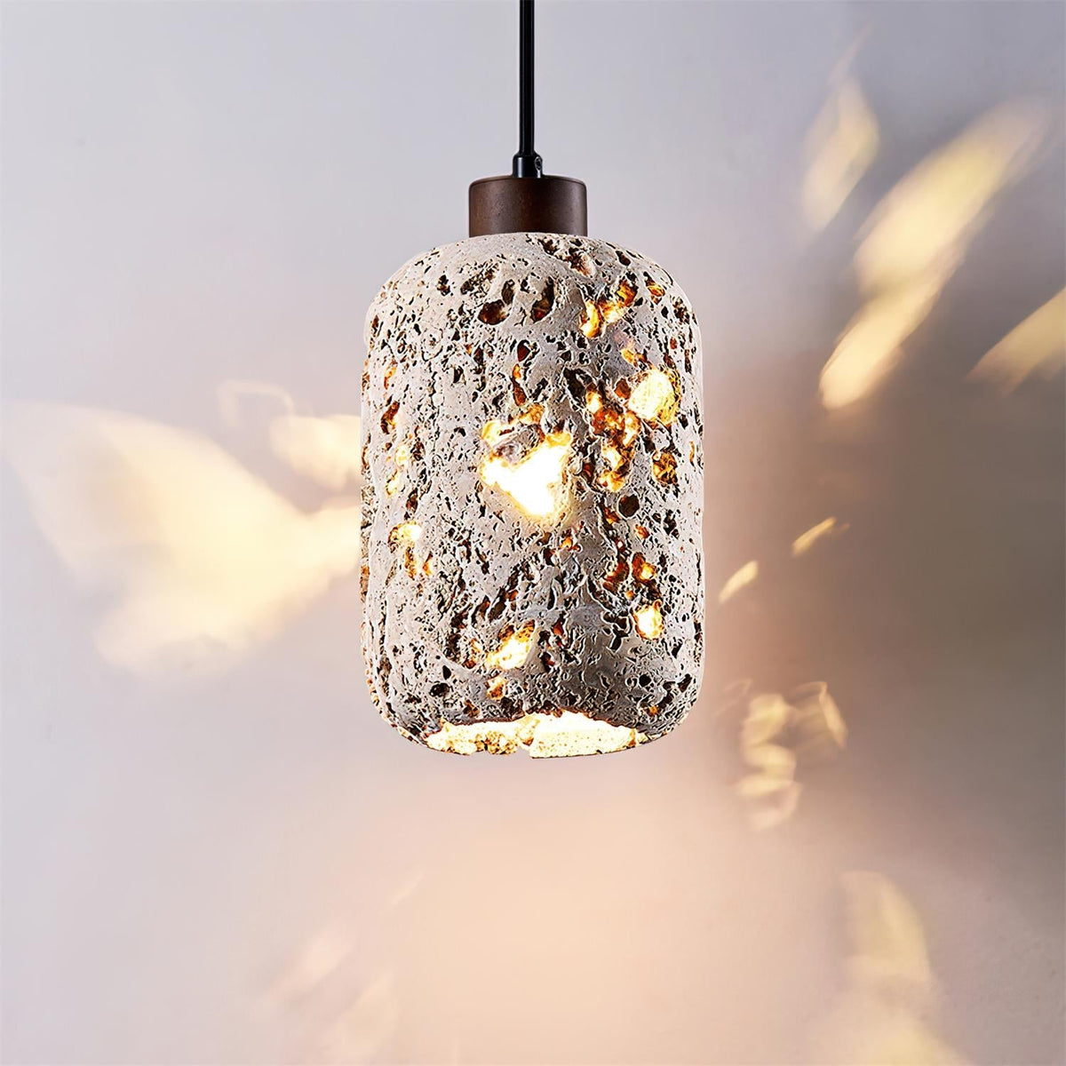 Phenil Wall Lamp