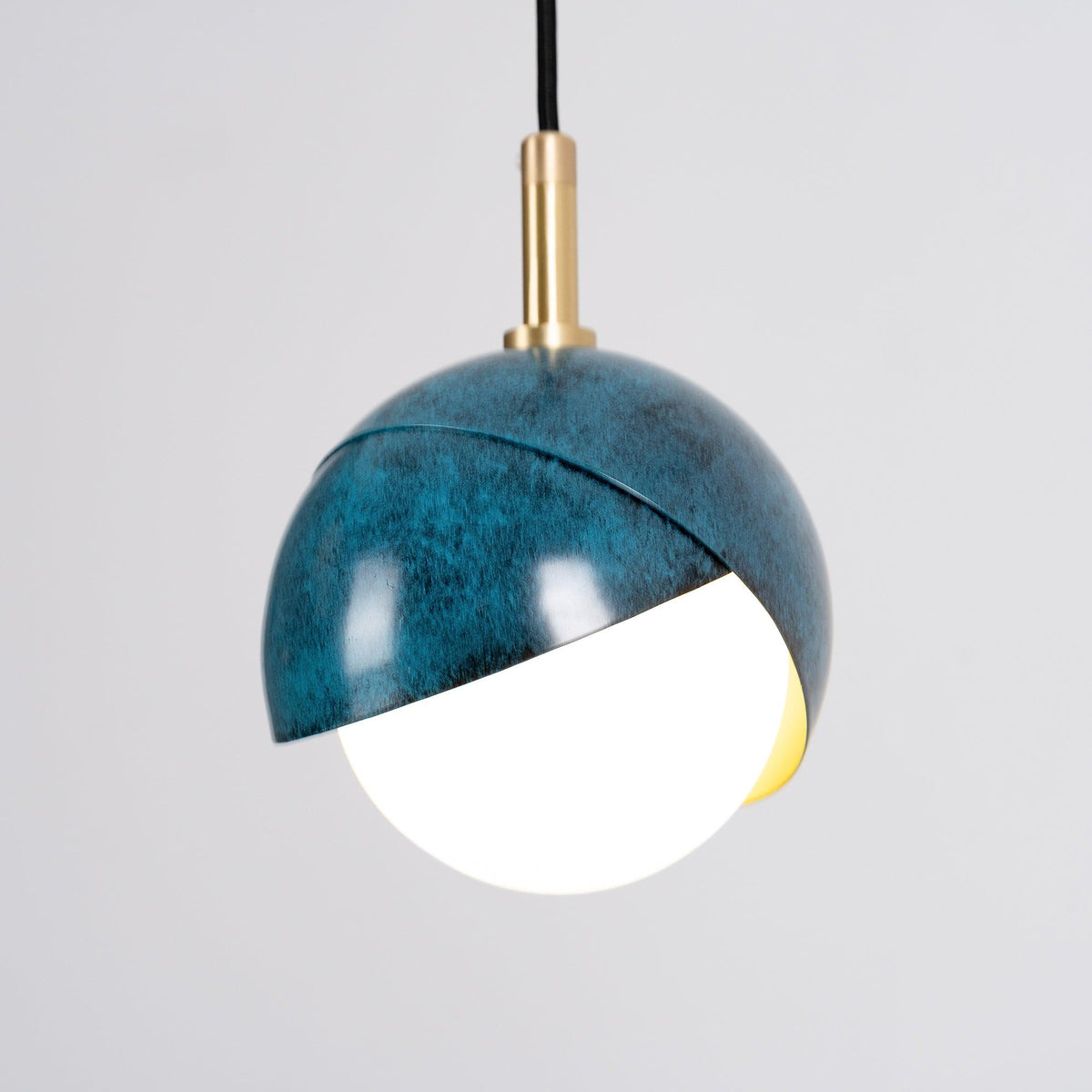 Benedict Pendant light