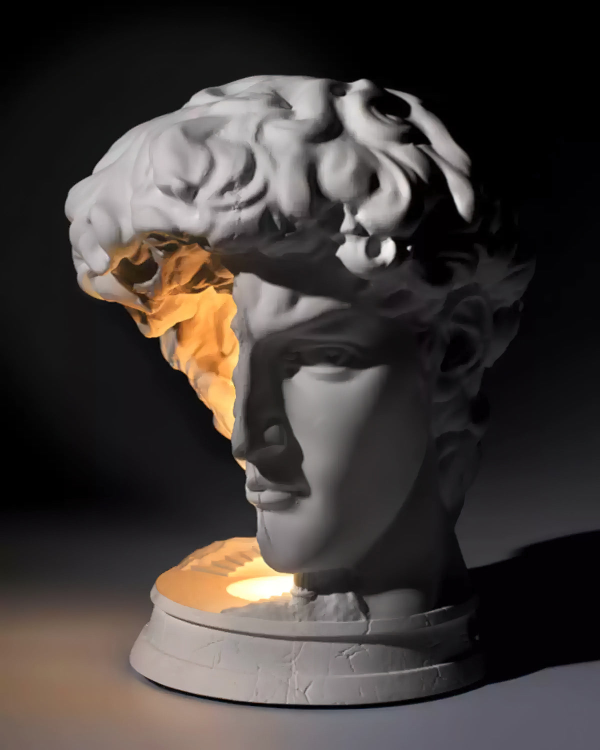 Soroielle Table Lamp
