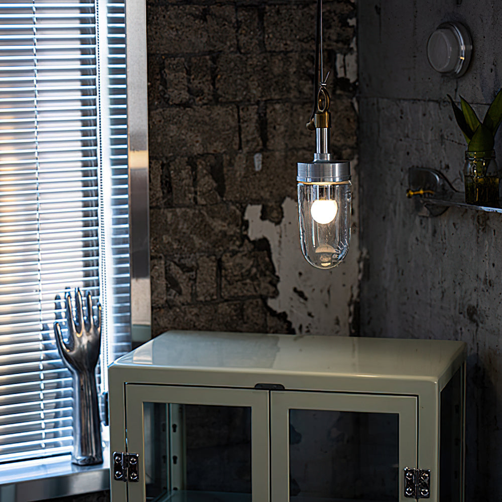 Seluaya Capsule Pendant Light