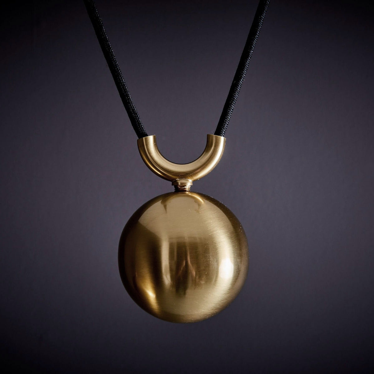 Omen Dome Balance Brass Pendant Lamp