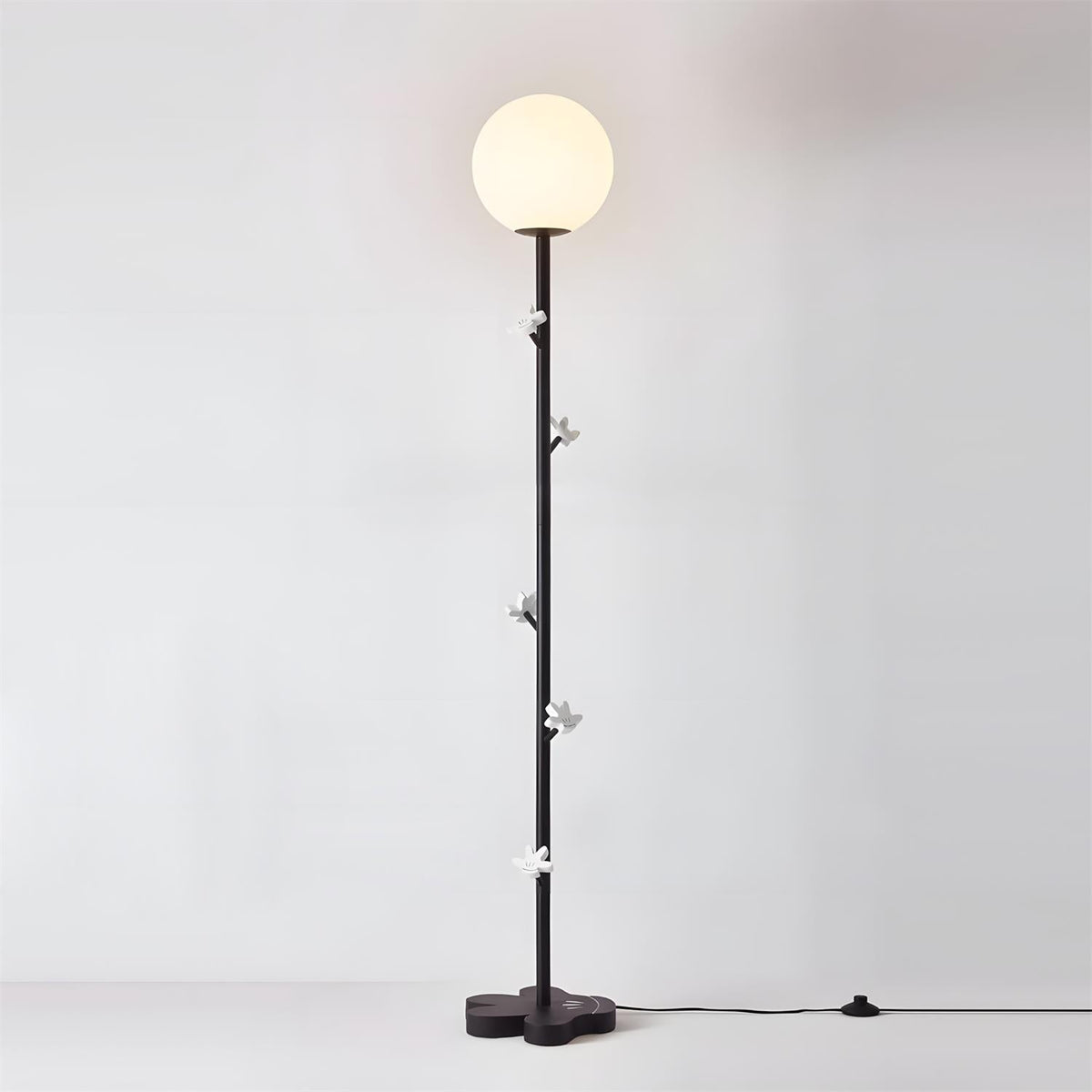 Teriiselia Floor Lamp