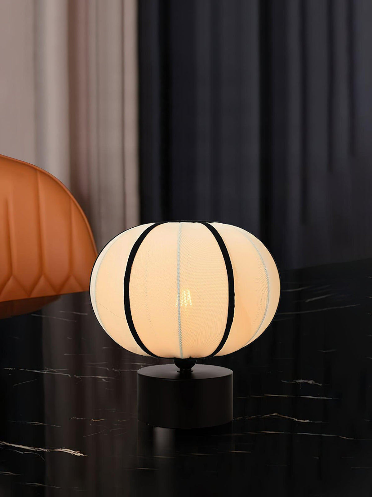Leimu Table Lamp