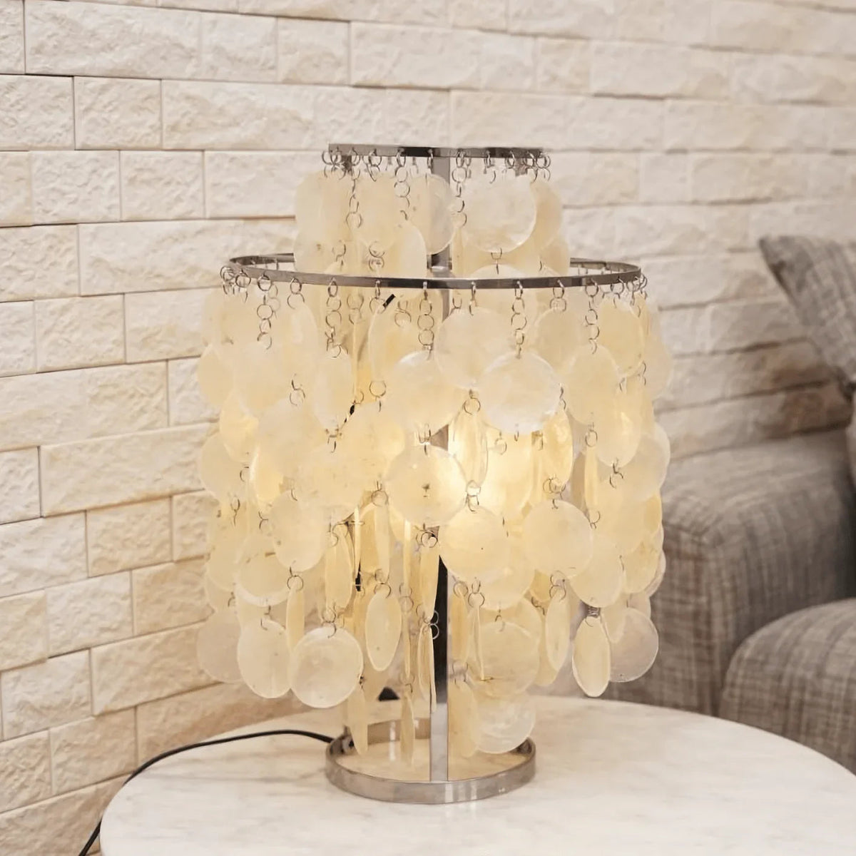 Round Shell Tiered Table Lamp