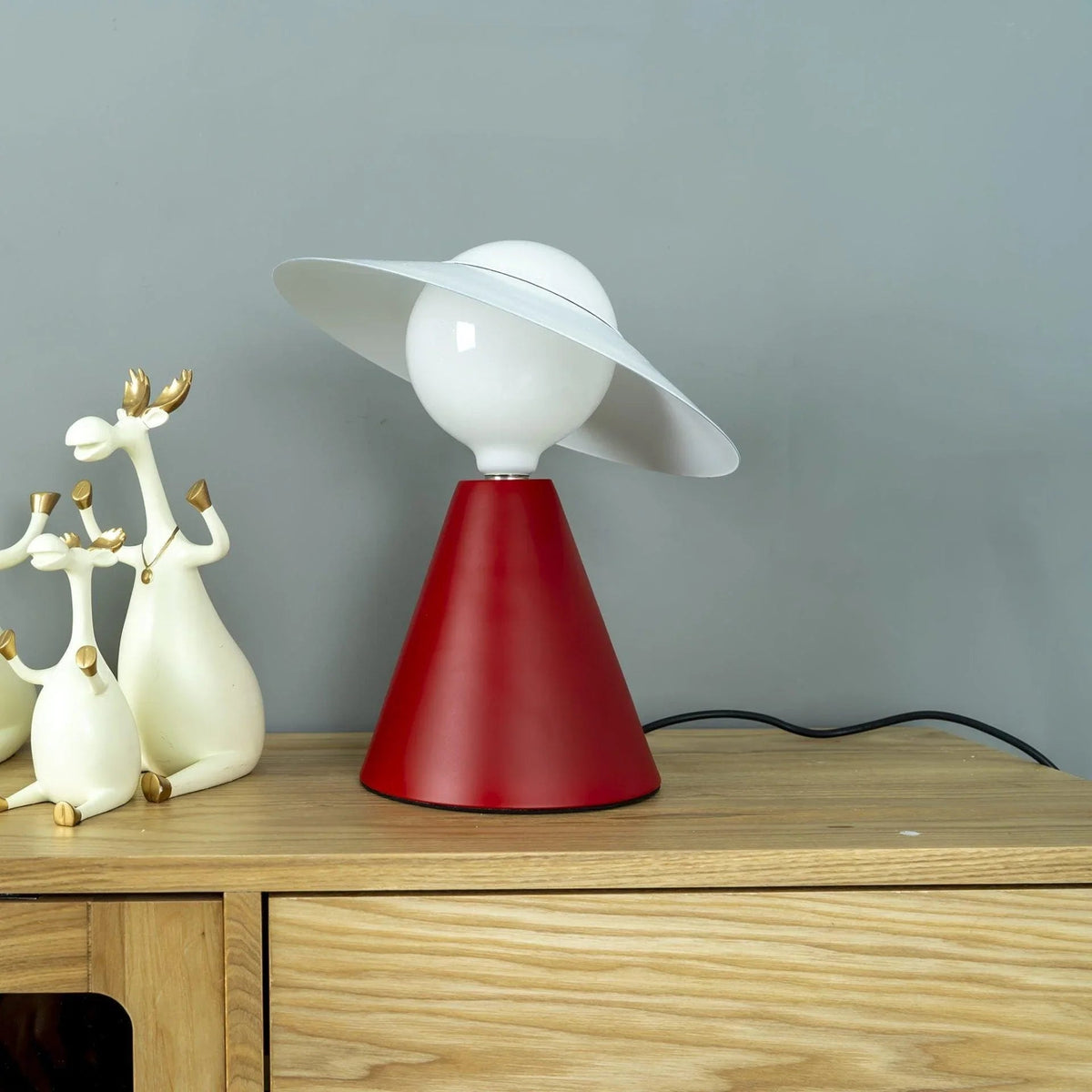 Fante Table Lamp