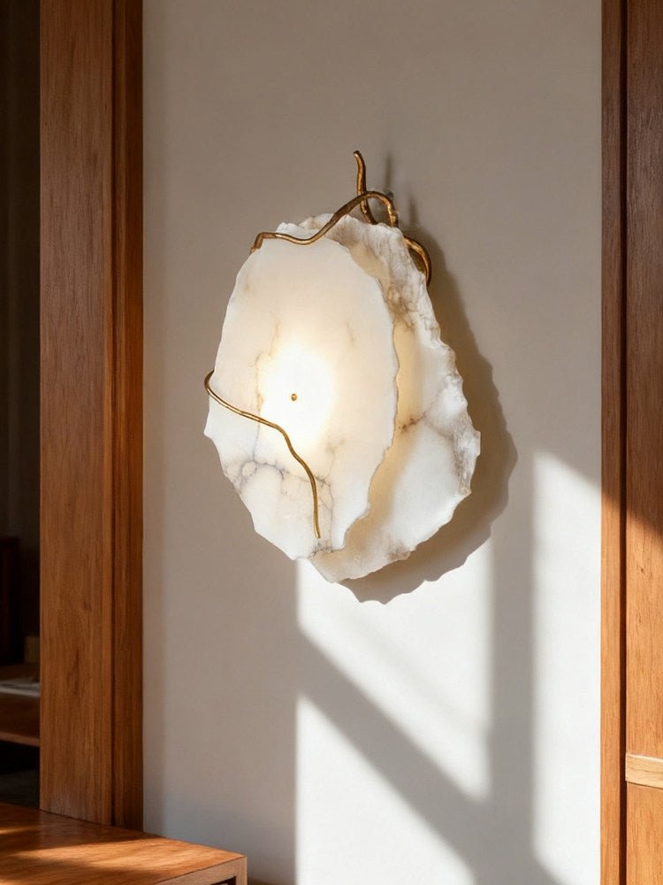 Irregular Alabaster Brass Wall Lamp