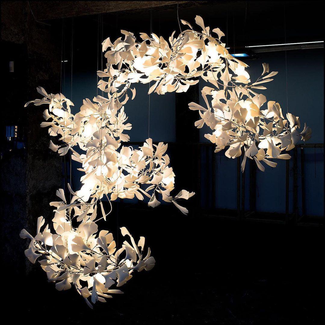 Solio Chandelier