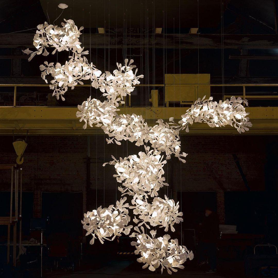 Solio Chandelier
