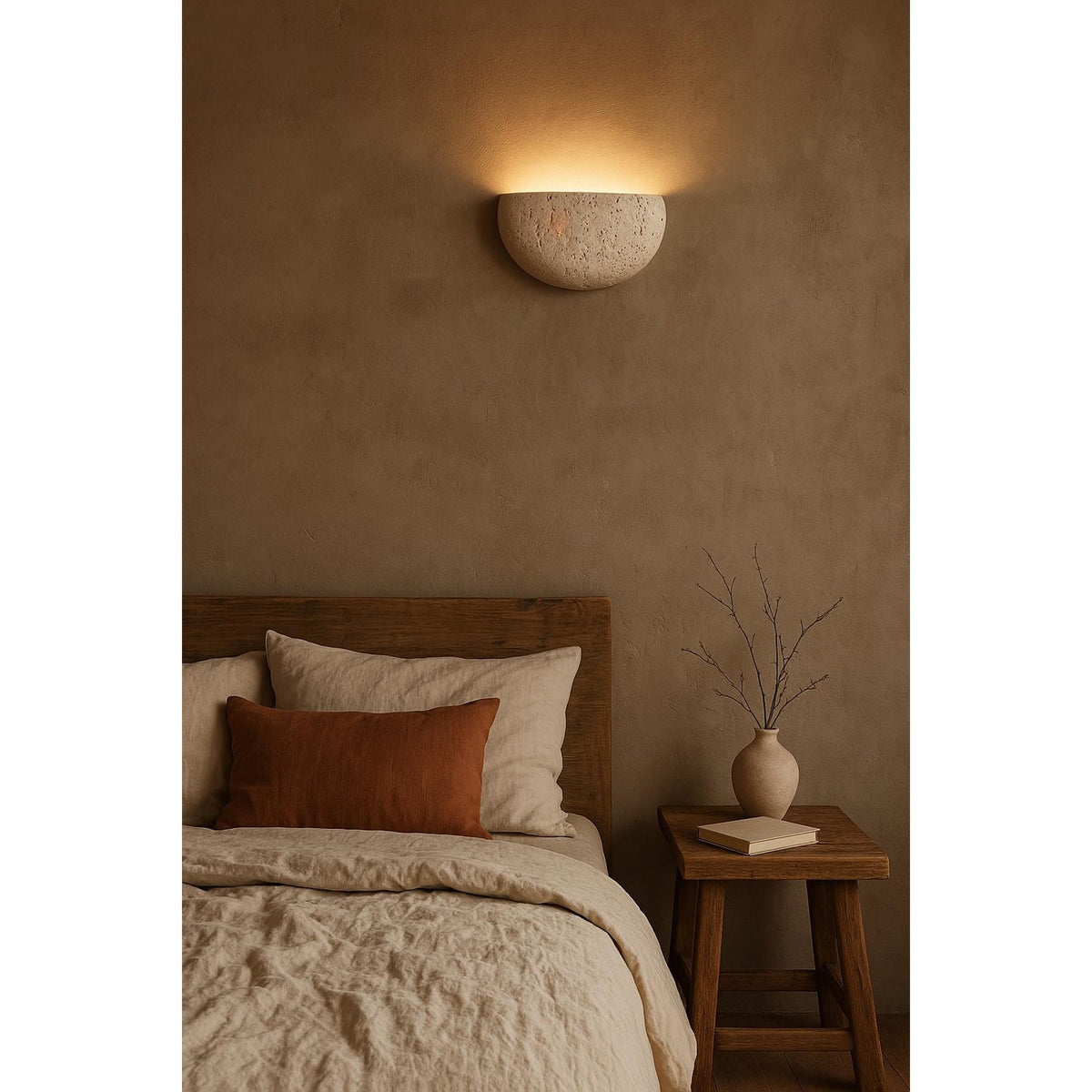 Cuvenarae Moon Travertine Wall Lamp
