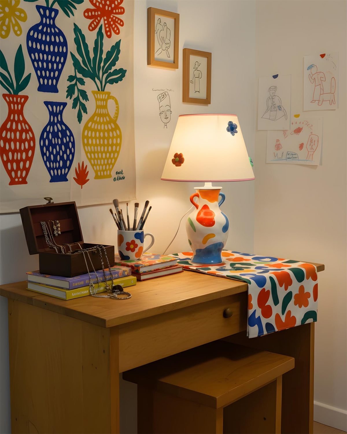 Aveninella Table Lamp