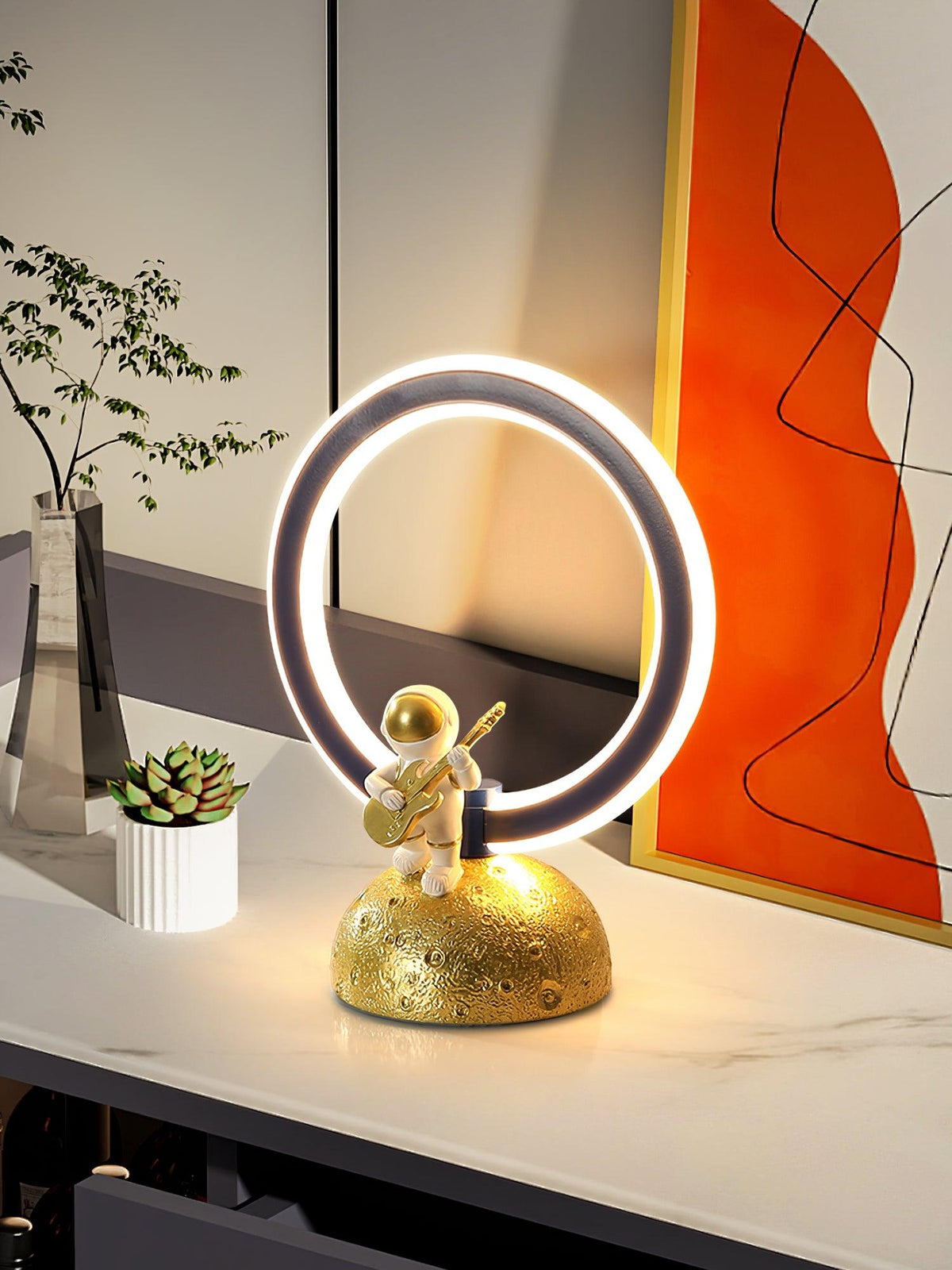 Lioriina Table Lamp
