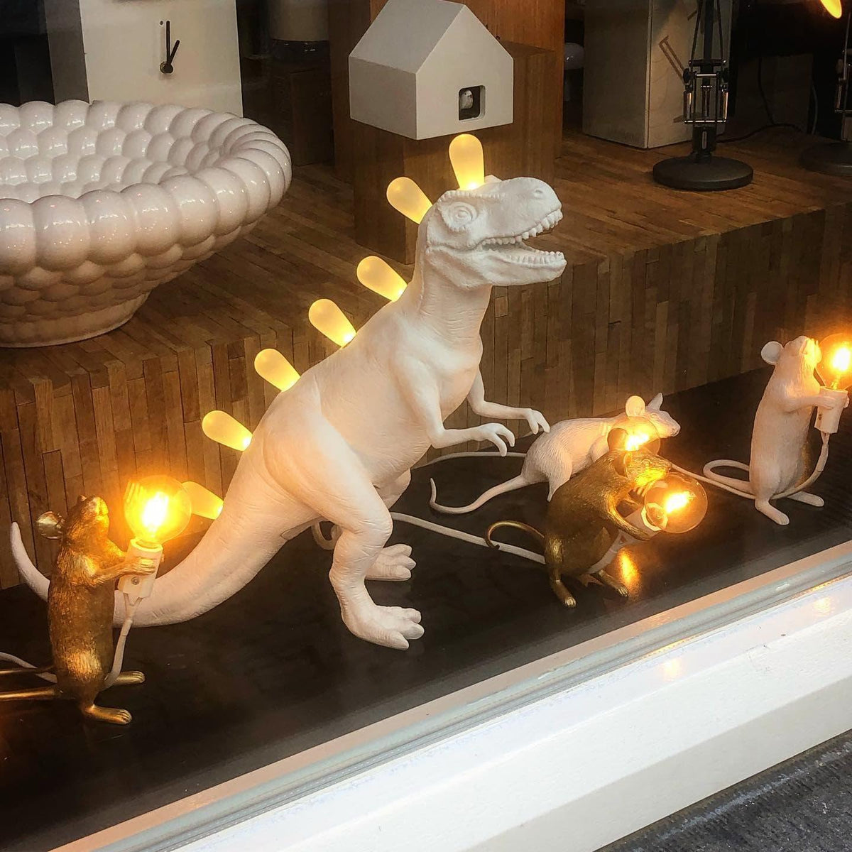 Jurassic Table Lamp