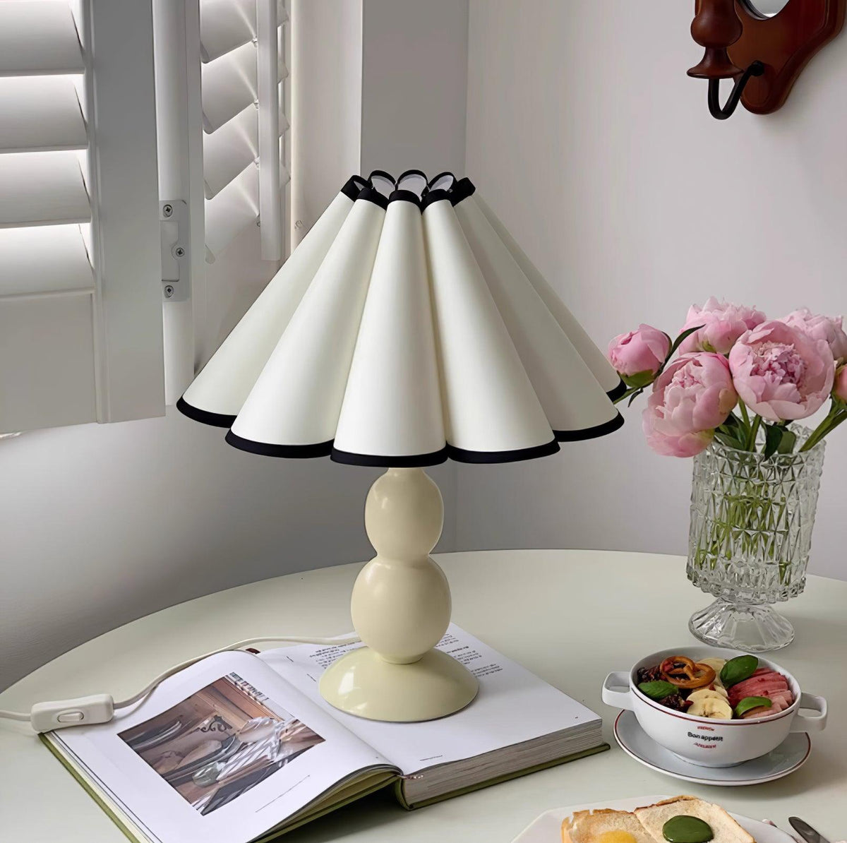 Mirinette Table Lamp