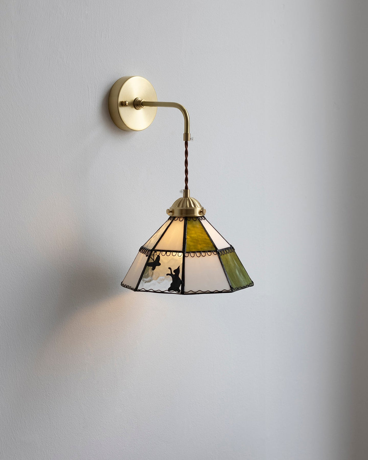 Veyndor Wall Lamp