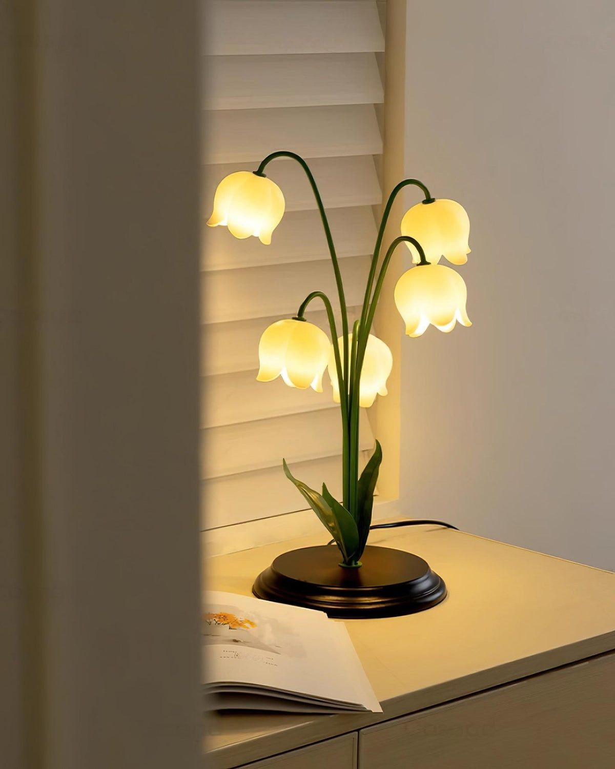 Soraleria Table Lamp