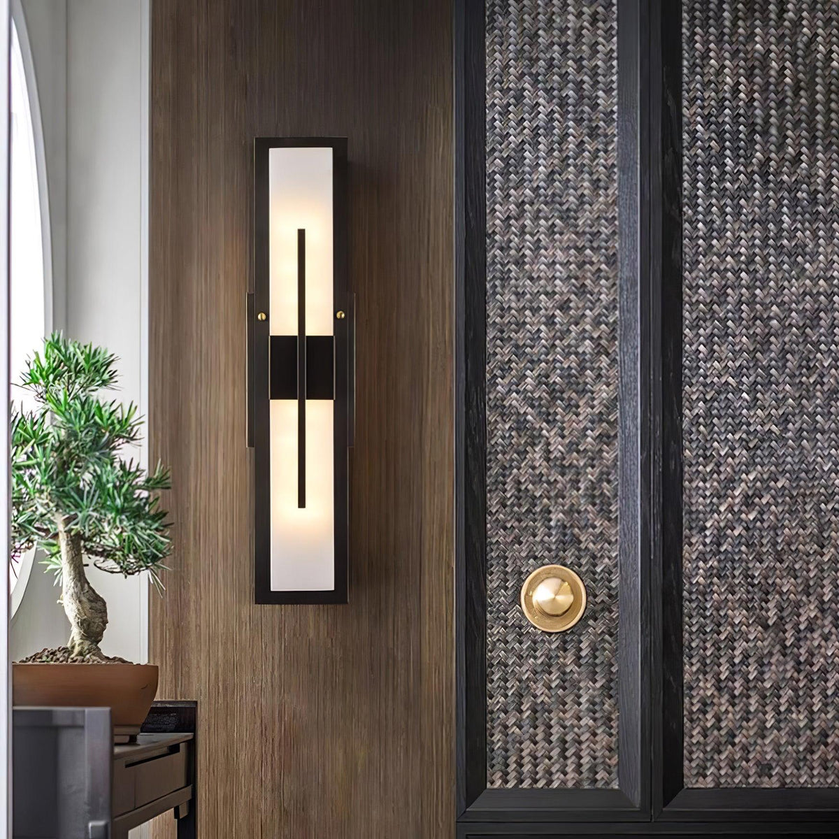 Linear Alabaster Outdoor Wall Light