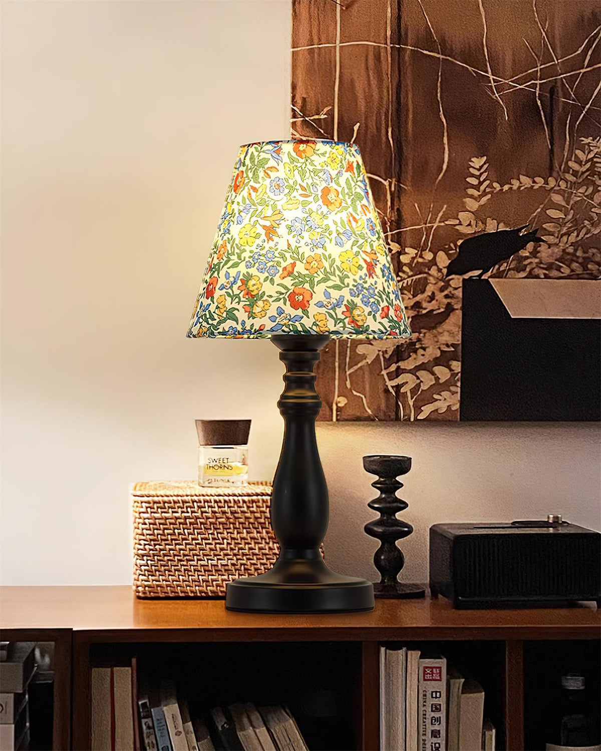 Terierise Table Lamp