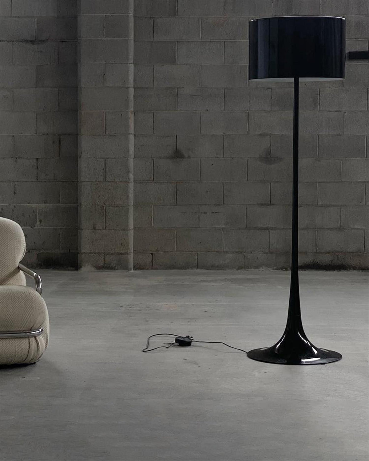 Riveette Floor Lamp