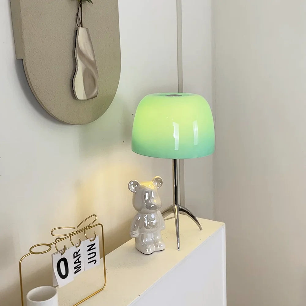 Lumiere Table Lamp