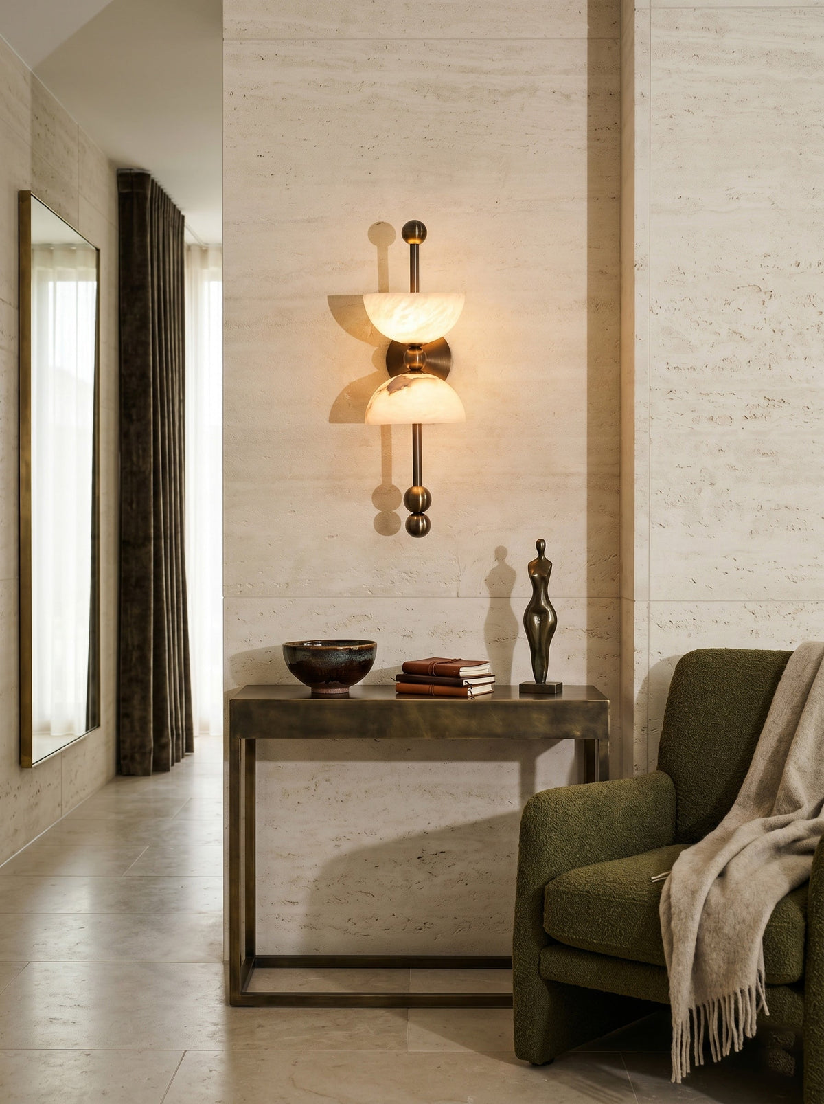 Caluaine Wall Lamp