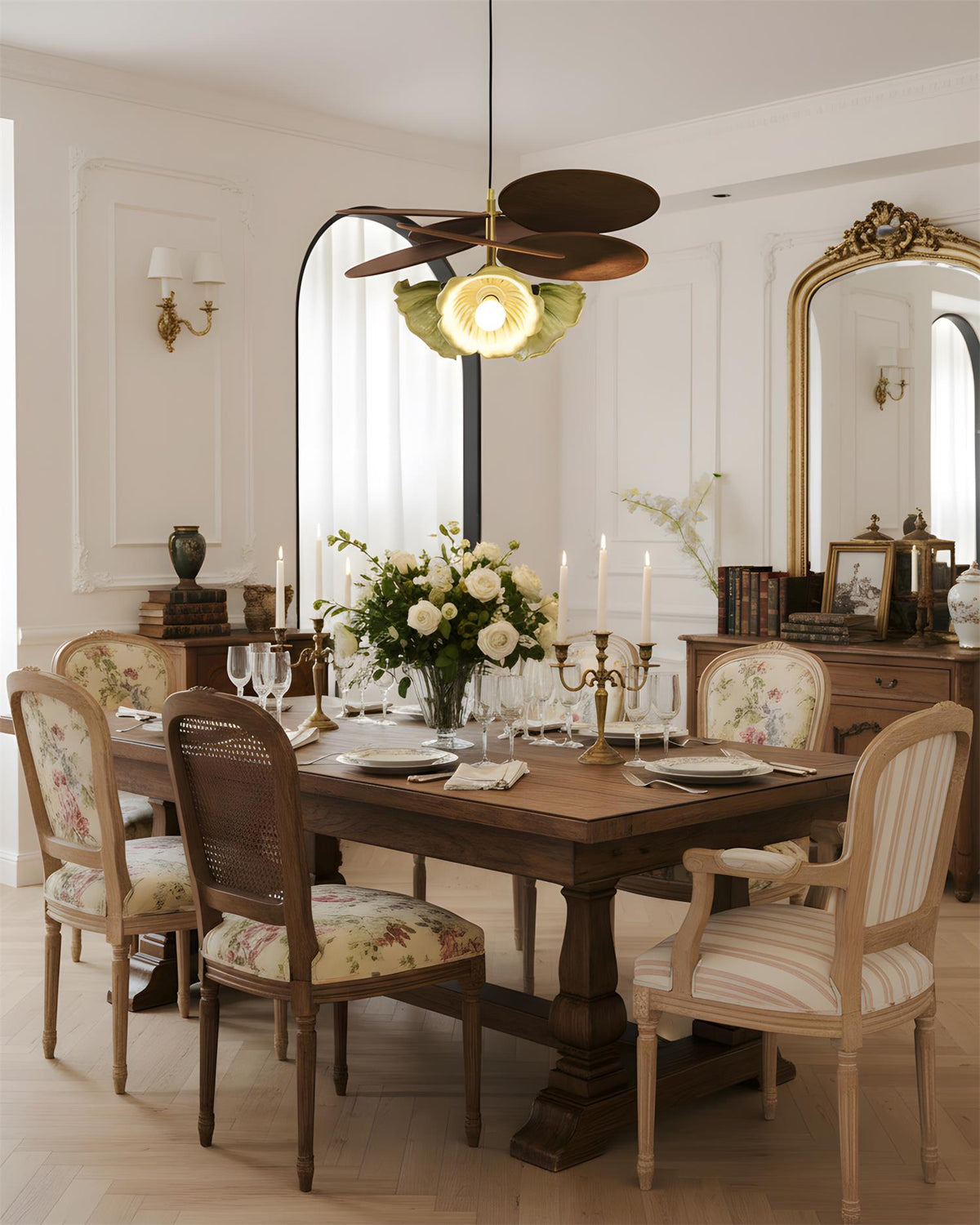 Mirivelia Crown Pendant Lamp