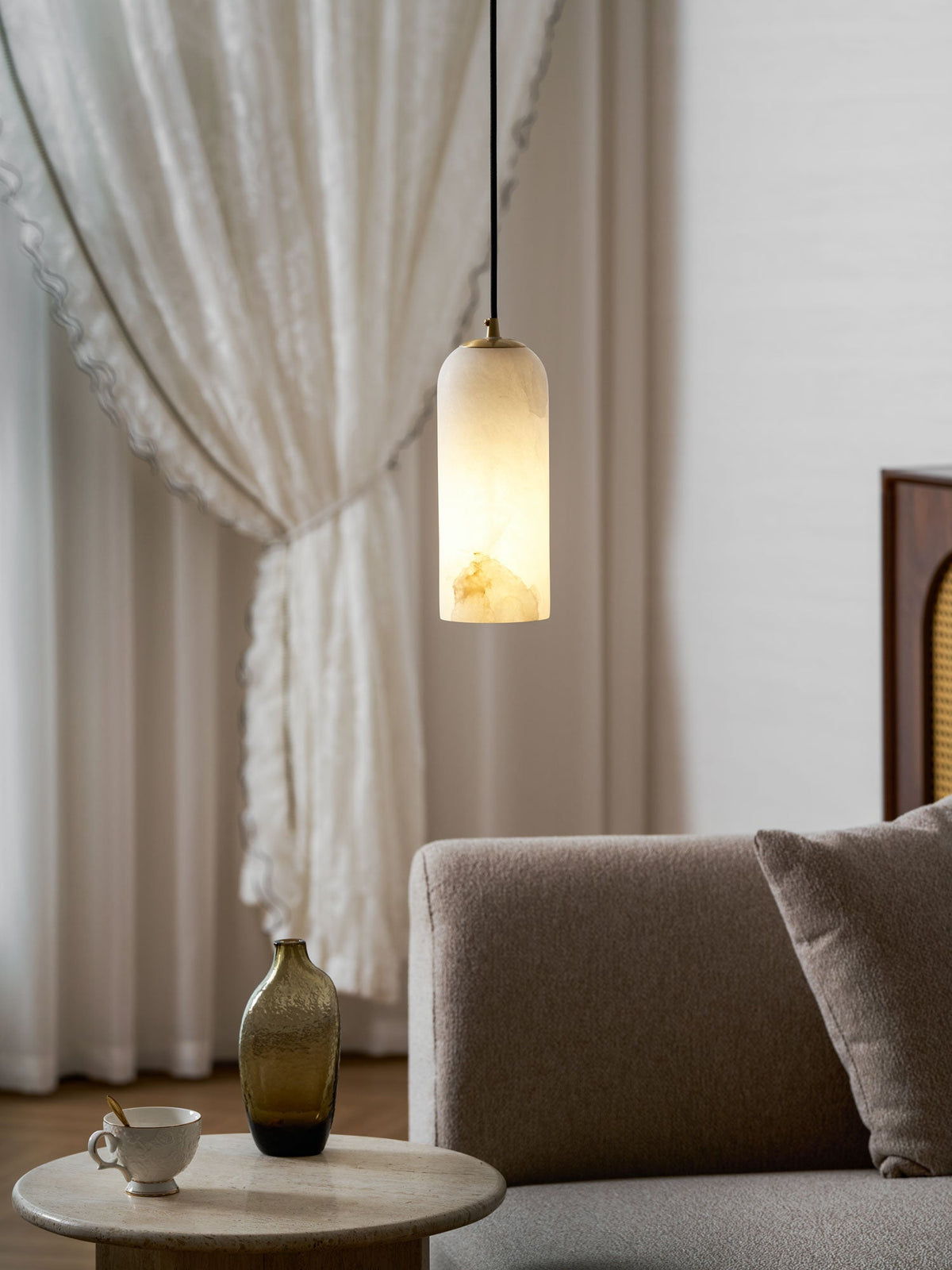 Monty Alabaster Pendant Lamp