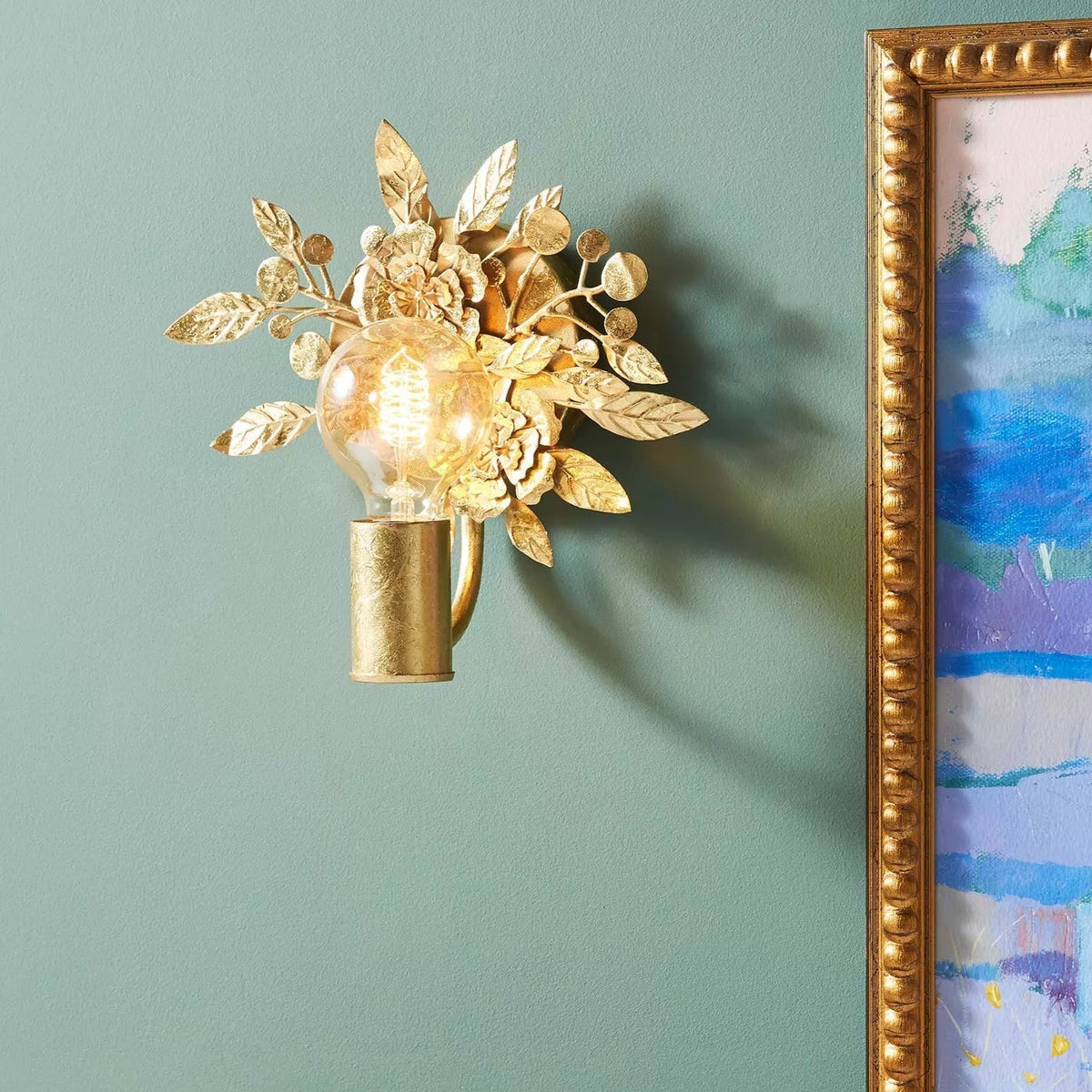 Ullaeiel Postmodern Luxury Wall Lamp