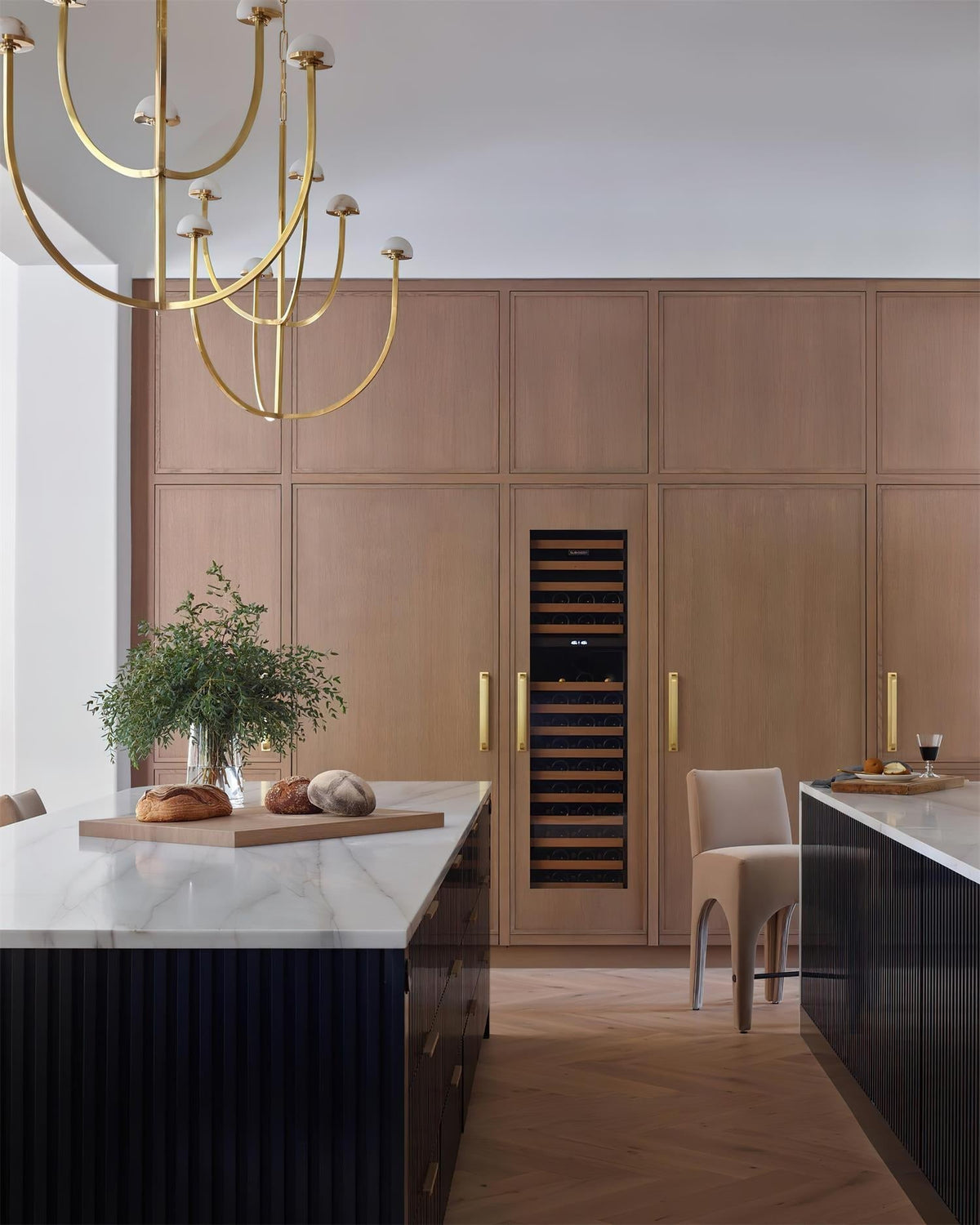 Pedra Chandelier Alabaster Minimalist Arc Geometry
