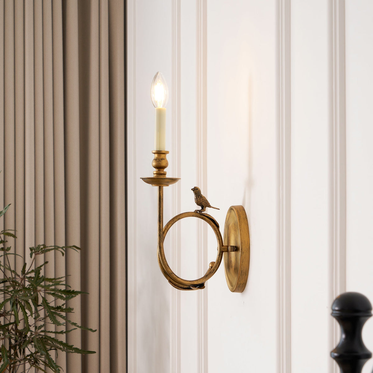 Utheara Vintage Industrial Bird Sconce Wall Lamp