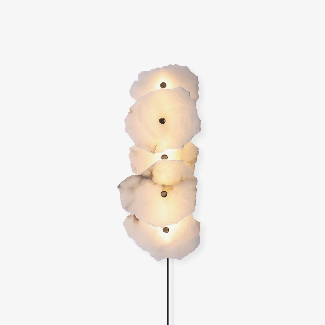 Petra Wall Lamp