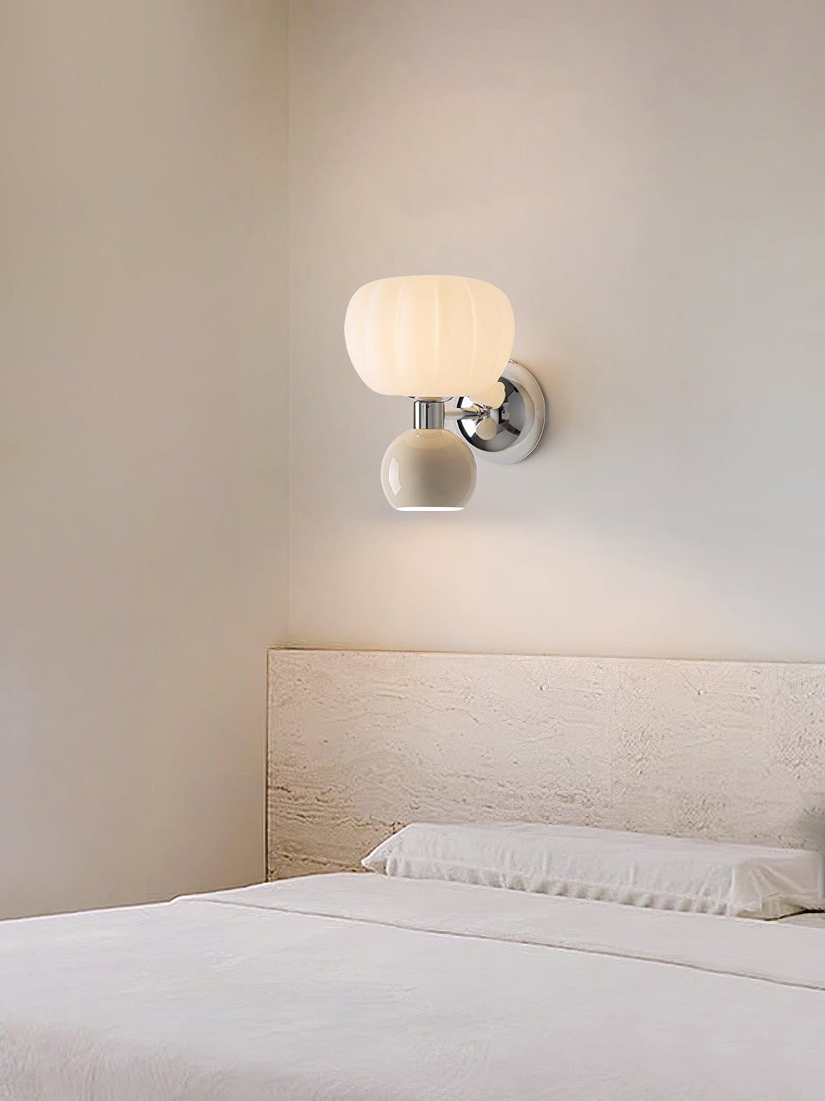 Syrinora Wall Lamp