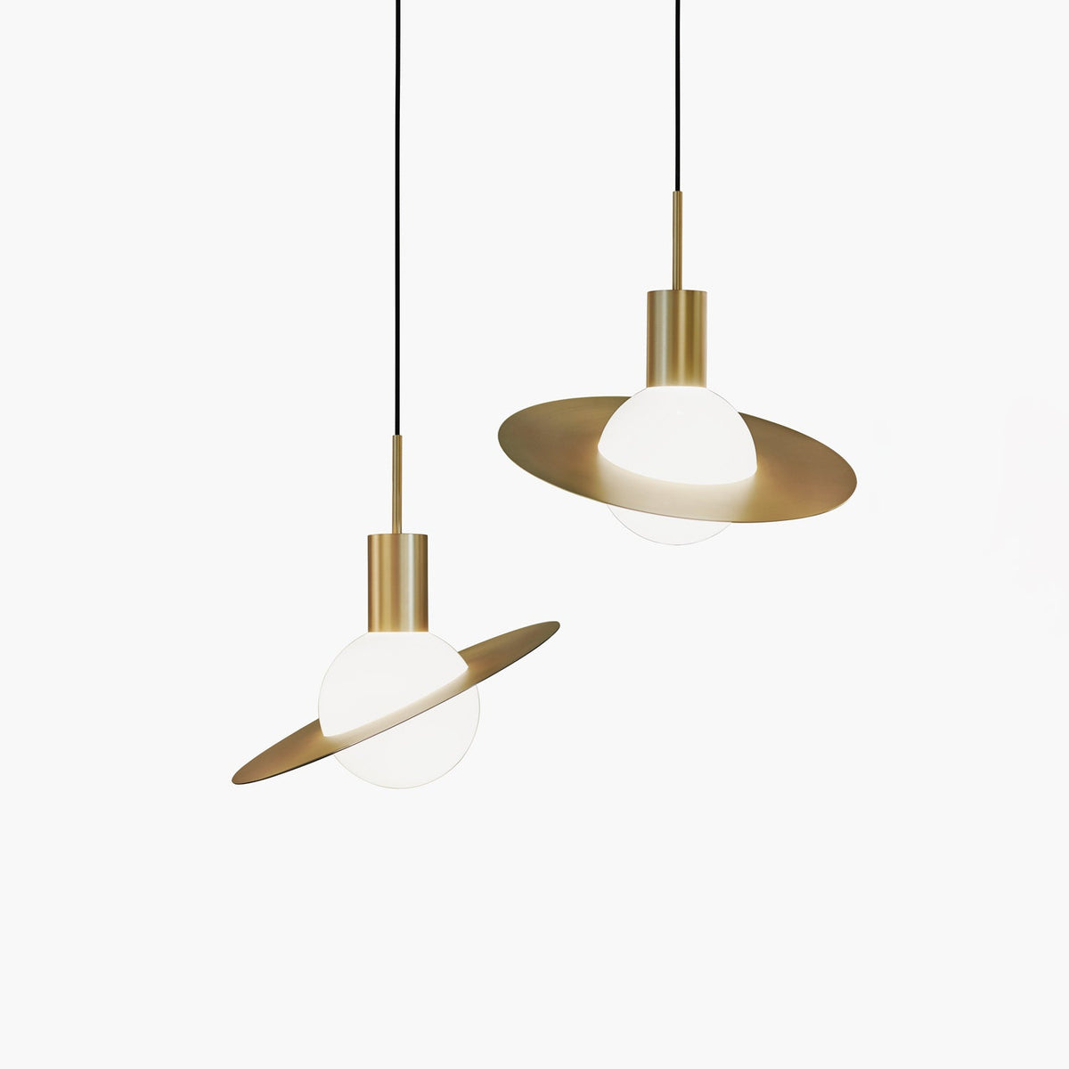 Saturne Pendant Light