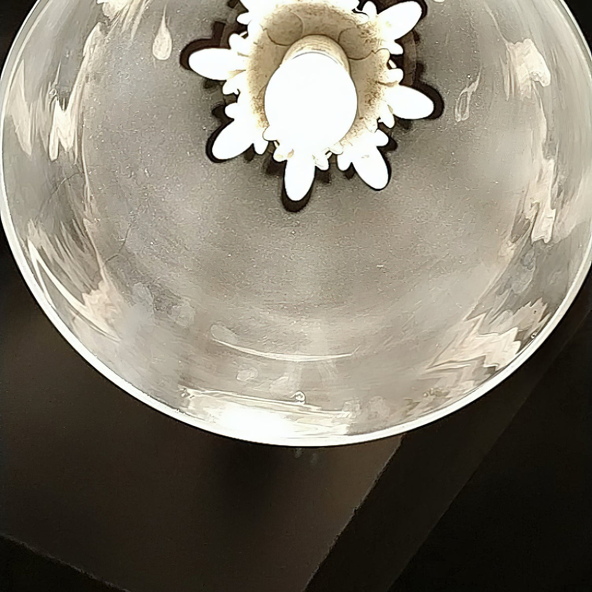 Nyrinaris Vintage Glass Pendant Lamp