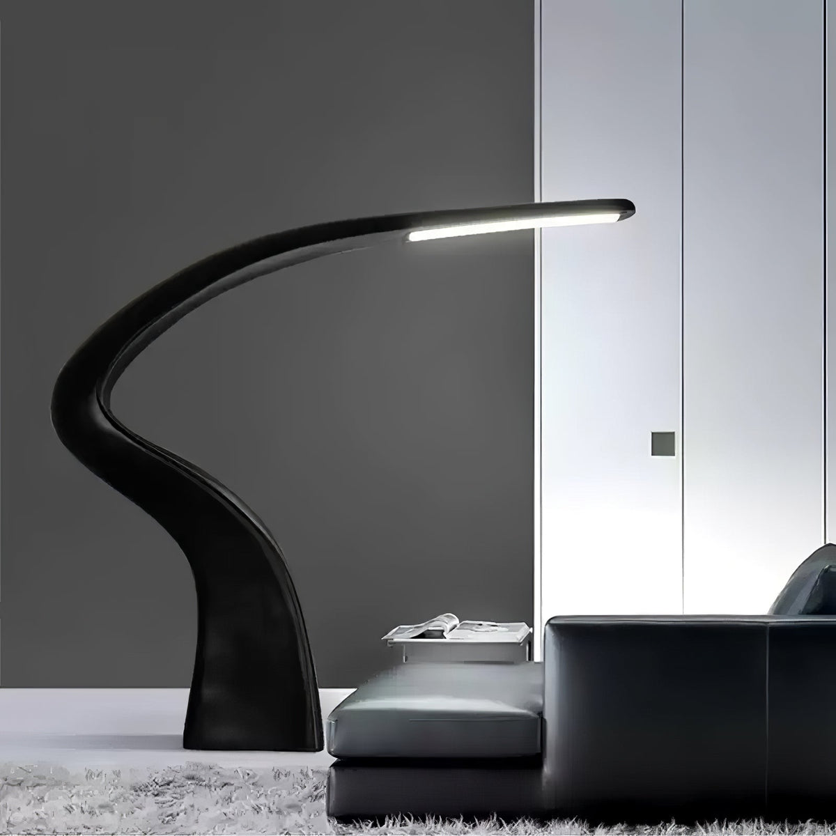 Curve Art Floor Lamp