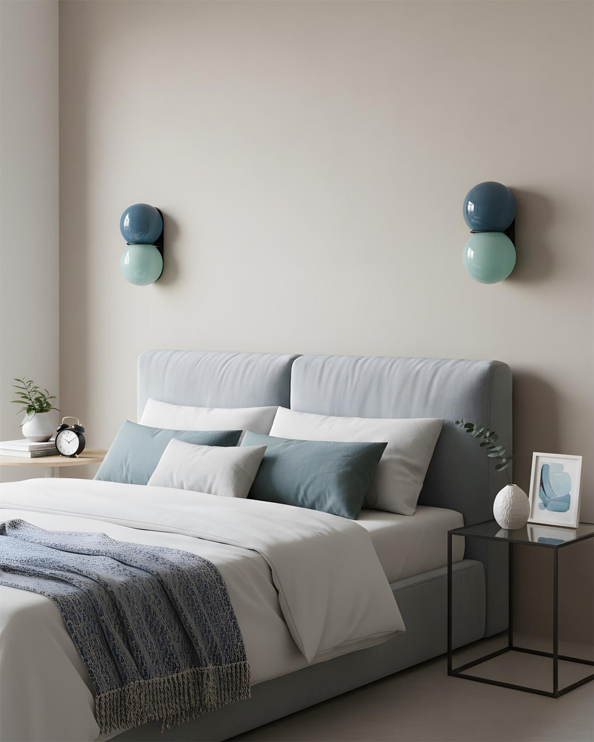 Veloira Wall Lamp
