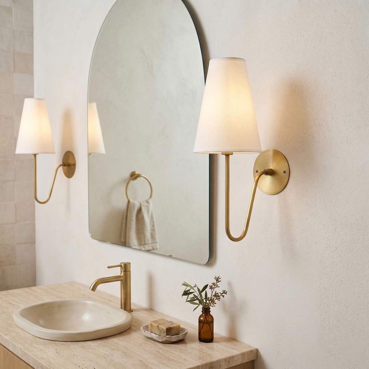 Calisella Wall Lamp