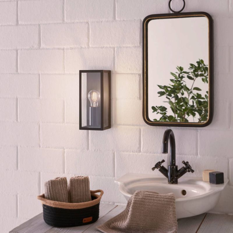 Ilyx Outdoor Fluted Glass Wall Light